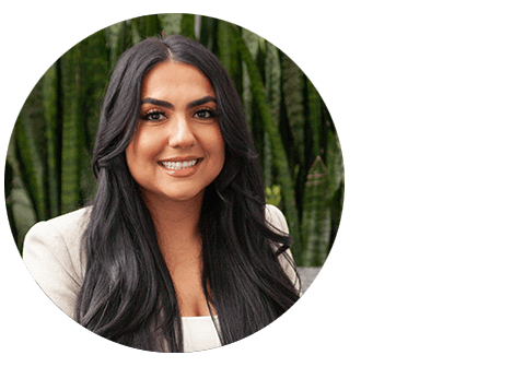 Shiva Zandi Headshot