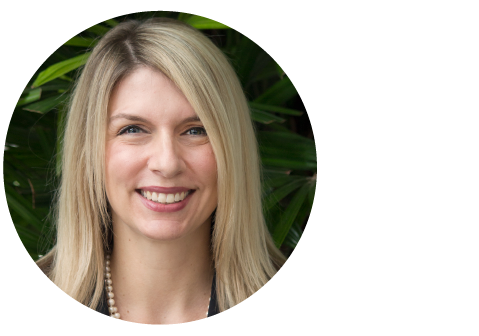 Katie Davey Headshot